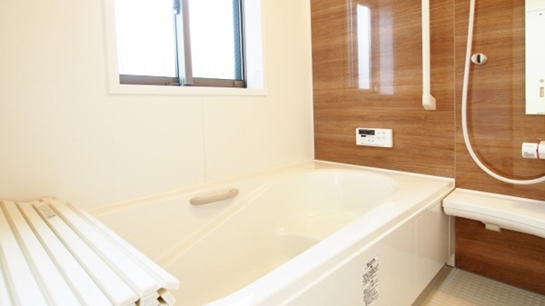 在来工法の浴室をユニットバスへ!快適なお風呂に生まれ変わるリフォーム術-デザイン