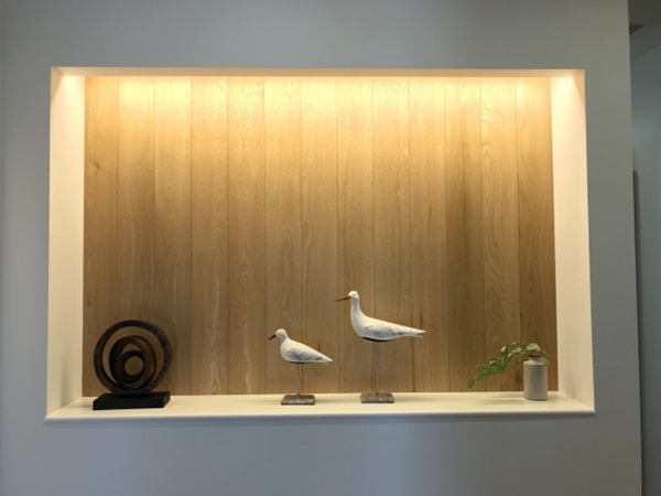 失敗しないニッチづくり｜リフォームでおしゃれ＆便利に仕上げる方法-間接照明ニッチ