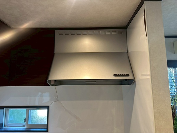 横浜市港南区-T様邸-レンジフード-施工前
