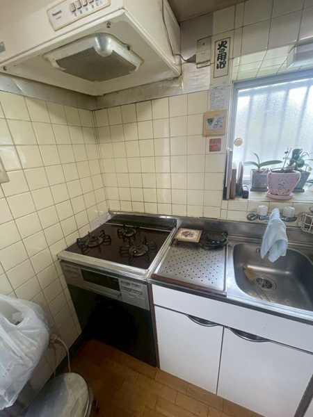 横浜市-F様邸-キッチン-施工前