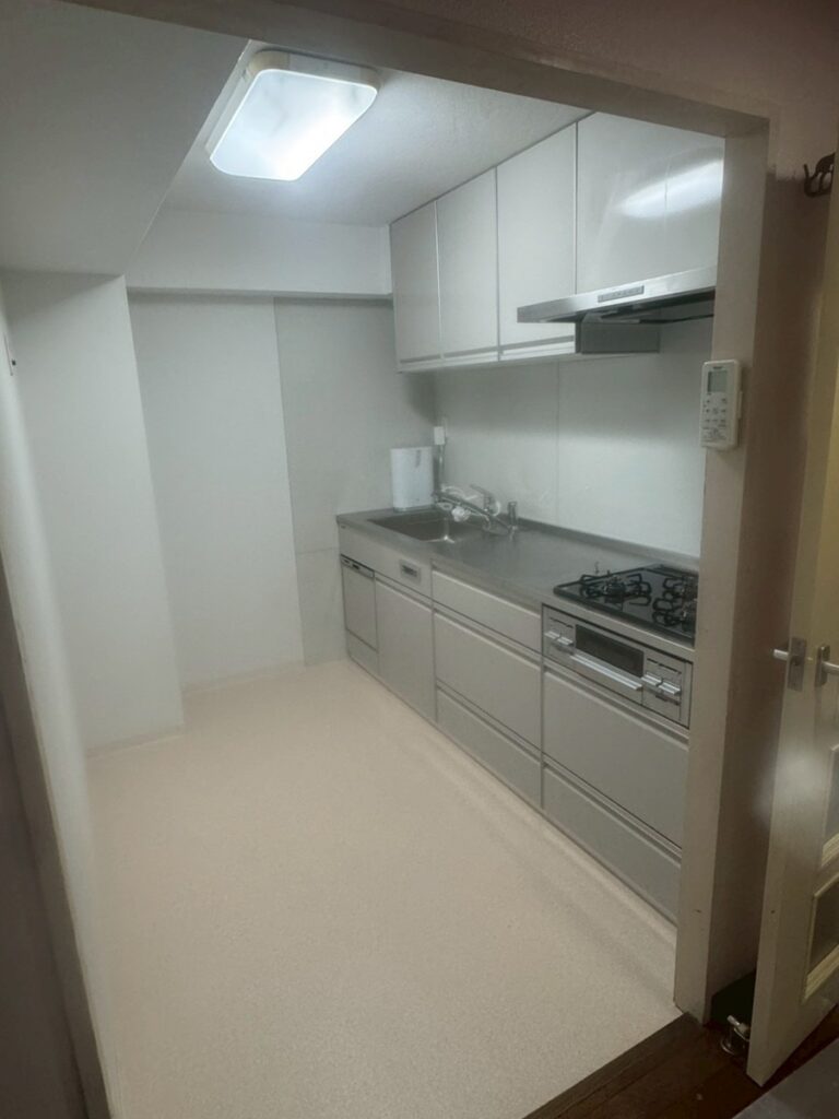 横浜市-栄区-Y様邸-キッチン-アイキャッチ