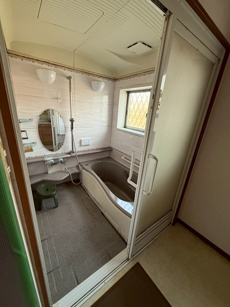 四日市市-S様邸-ユニットバス-施工前