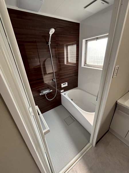 三重県桑名市-T様邸-ユニットバス-施工後1