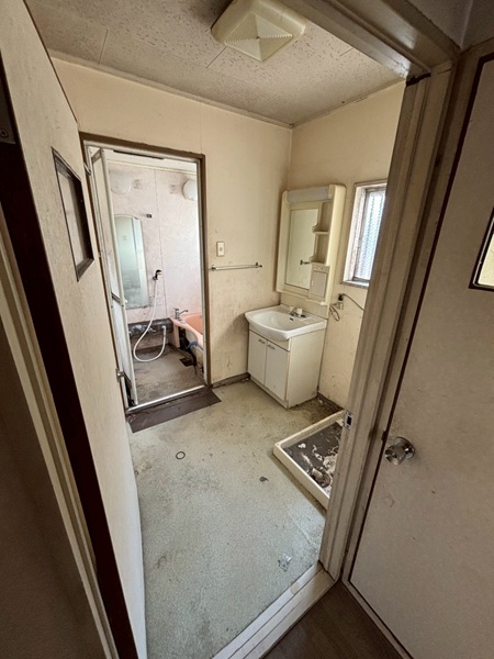 三重県桑名市-T様邸-ユニットバス-施工前2